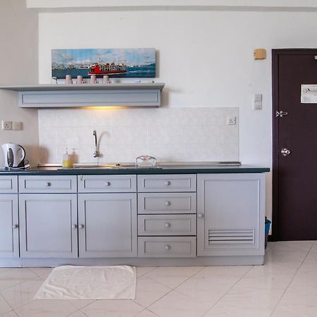 Sea View Paradise Appartement Tanjung Bungah  Buitenkant foto