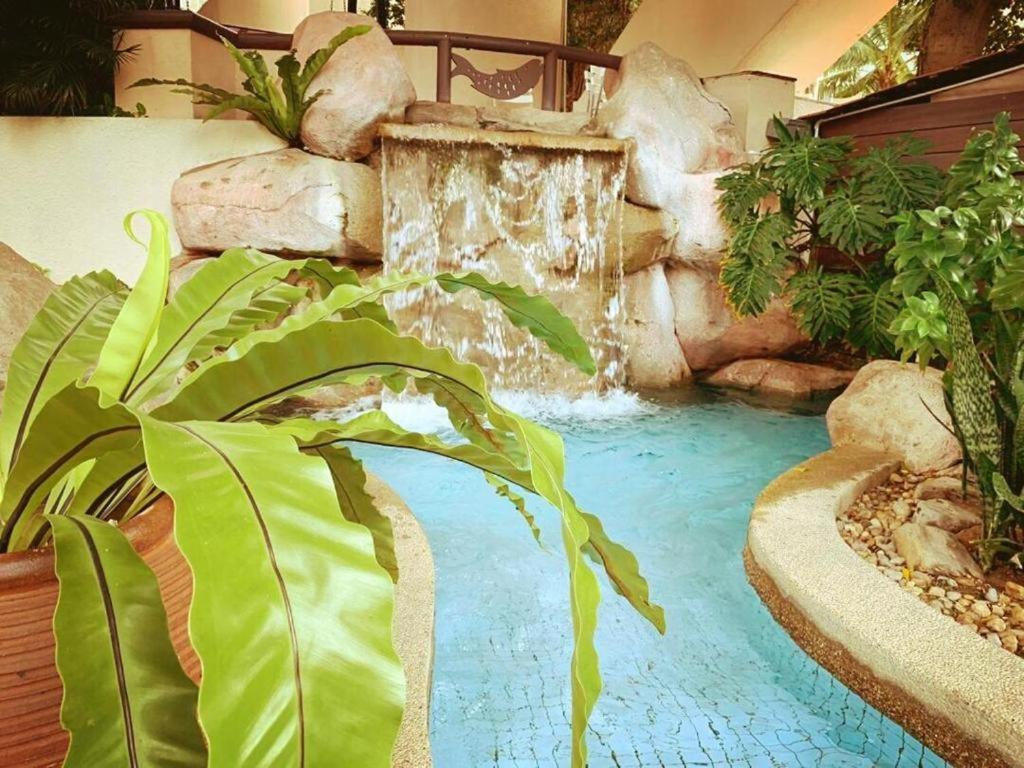 Sea View Paradise Appartement Tanjung Bungah  Buitenkant foto